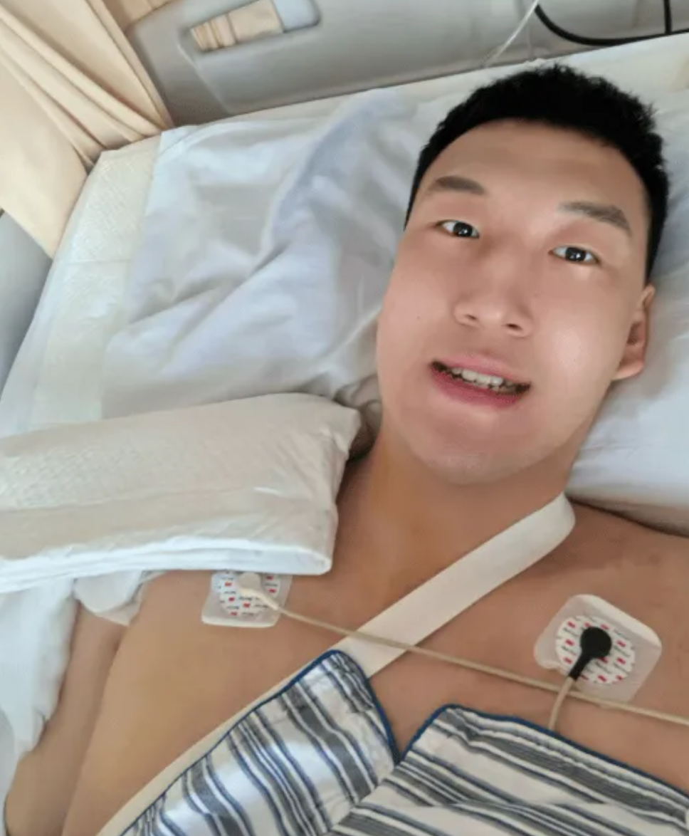 爆了!爆了!文班5年3亿!福克斯离队去尼克斯庆祝!