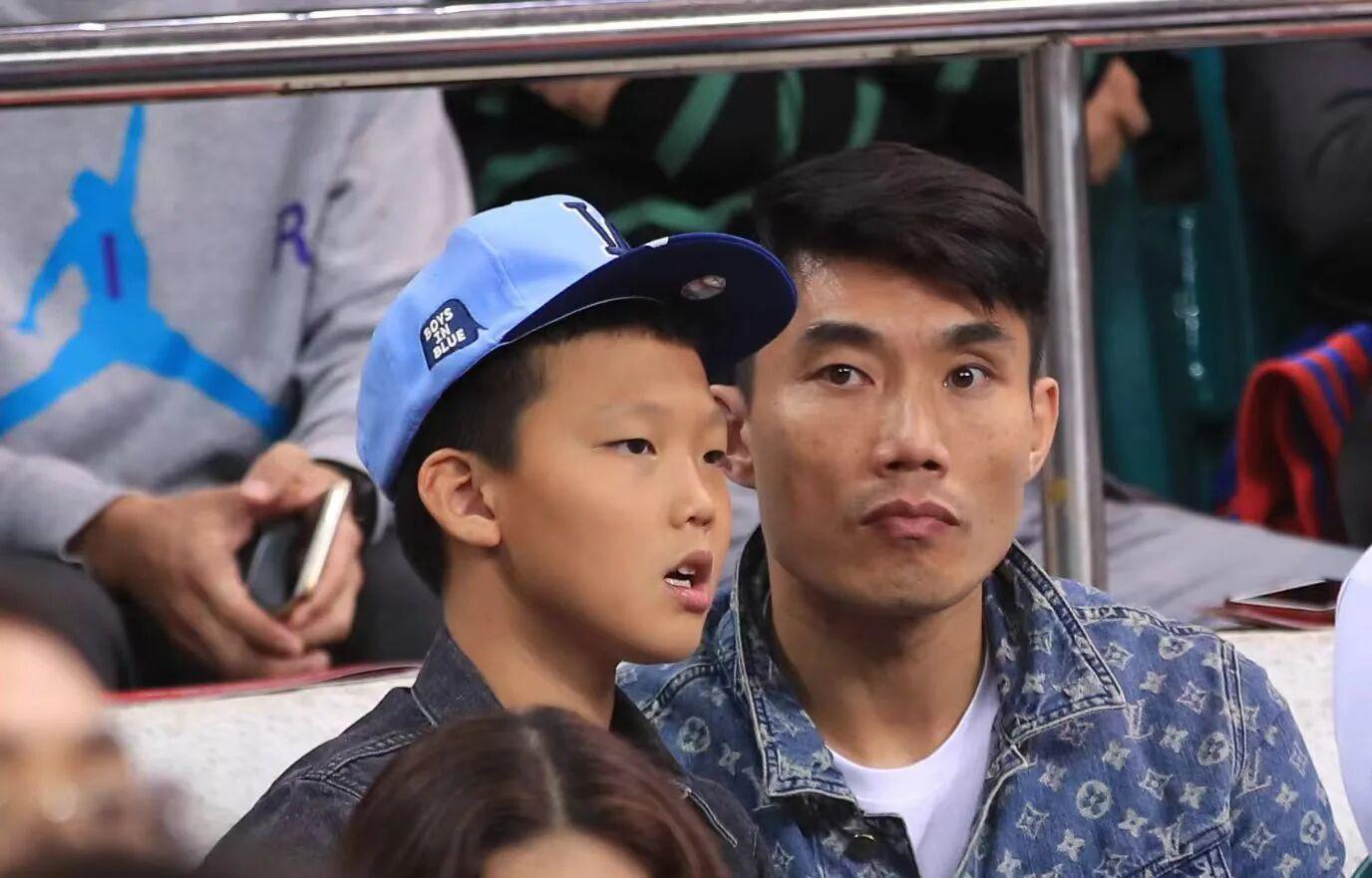 马刺悬了?福斯特主裁尼克斯近十战全胜 系列赛终结战赢39.4分