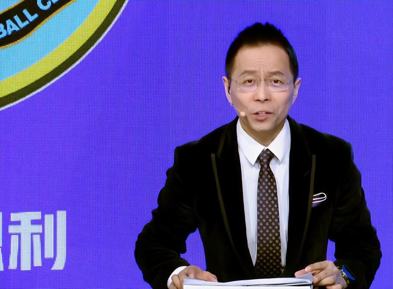 尼克斯迎赛点利好!马刺替补中锋出战成疑,文班亚马要独自扛内线