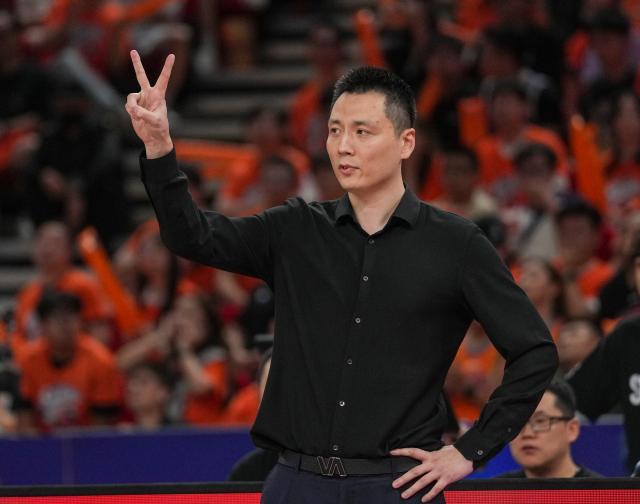 阿奴诺比升FMVP榜首!或复刻伊戈达拉模式 皮尔斯:直接给他颁奖