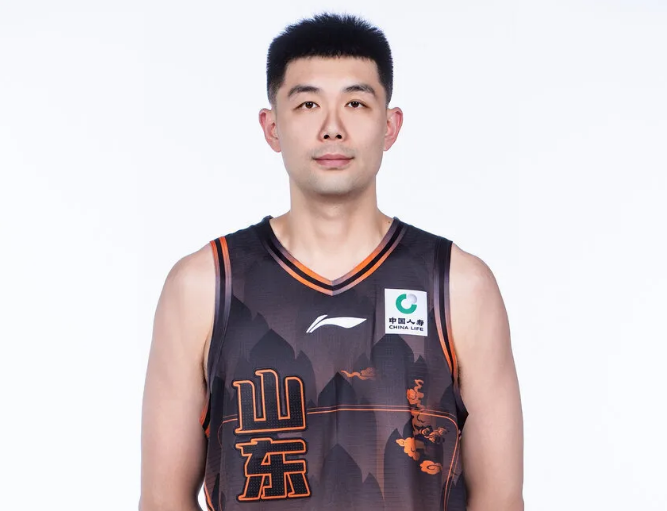 老板神预言全程应验!尼克斯时隔53年圆梦,夺得2026年NBA总冠军