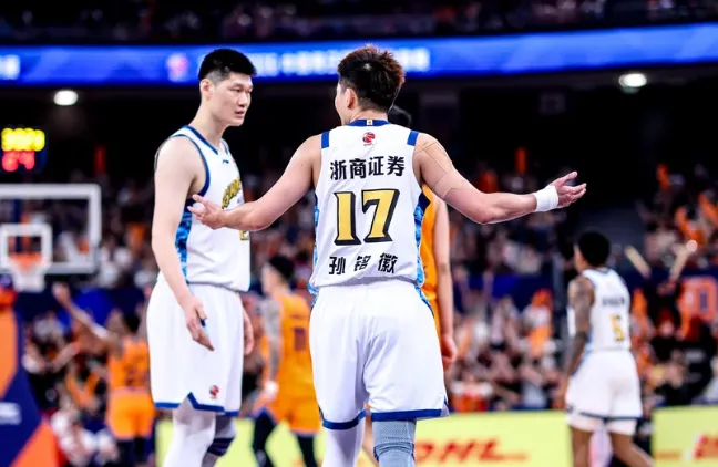 2026选秀:米切尔预测57顺位去老鹰