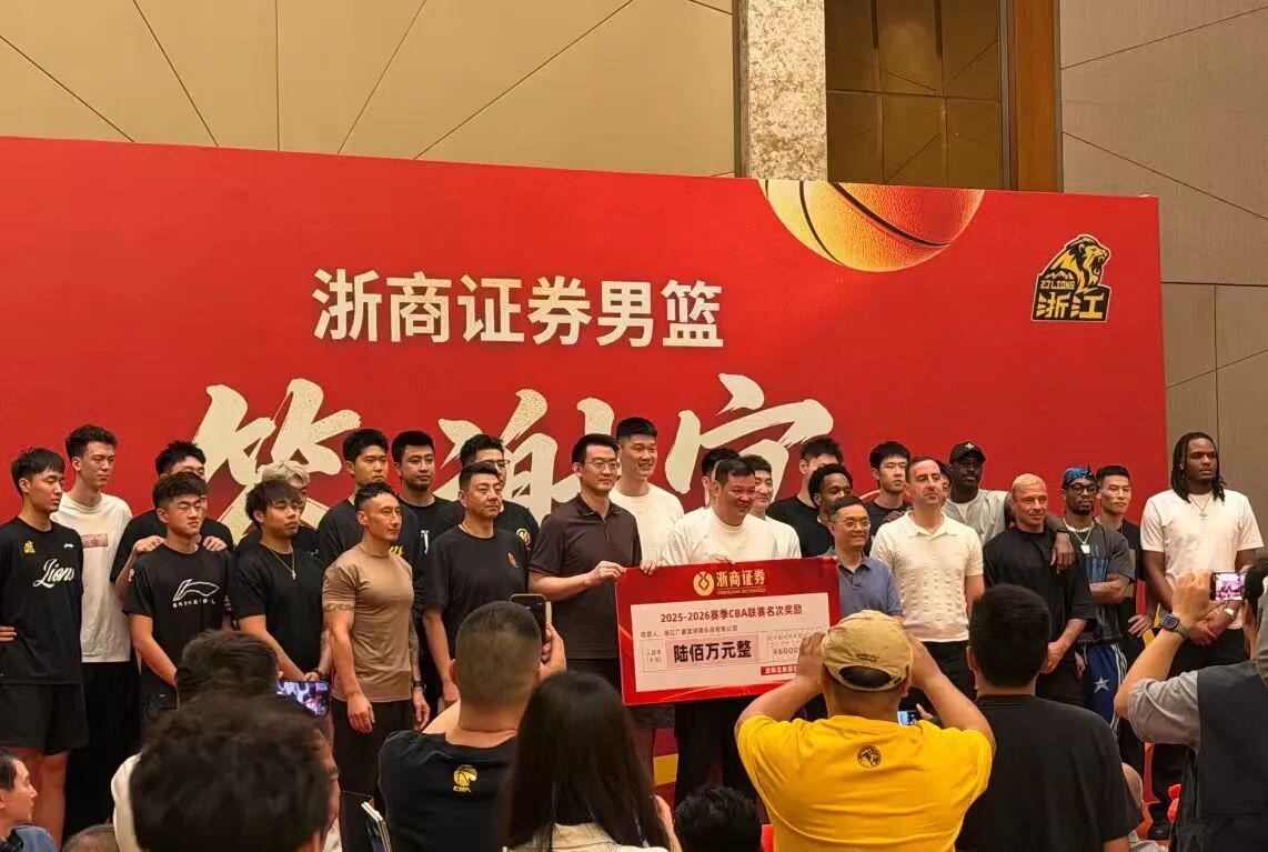 ESPN发布下赛季战力榜:雷霆马刺前二 尼克斯第三