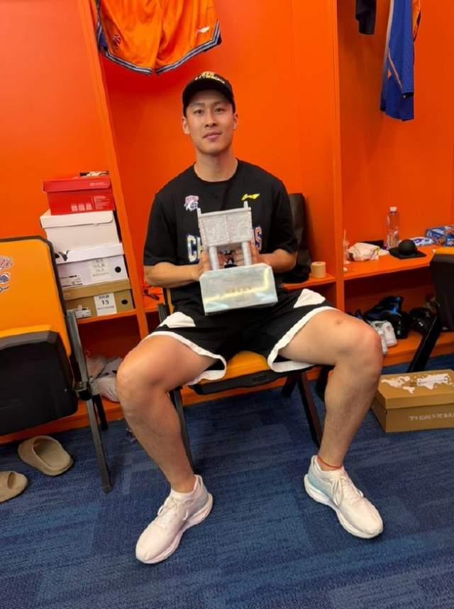 2026NBA尼克斯夺得总冠军